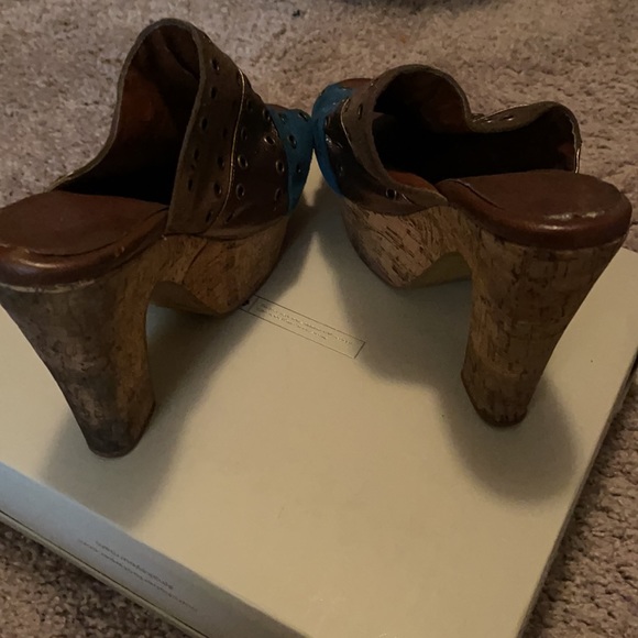 Cork Heeled Platform - Picture 2 of 5